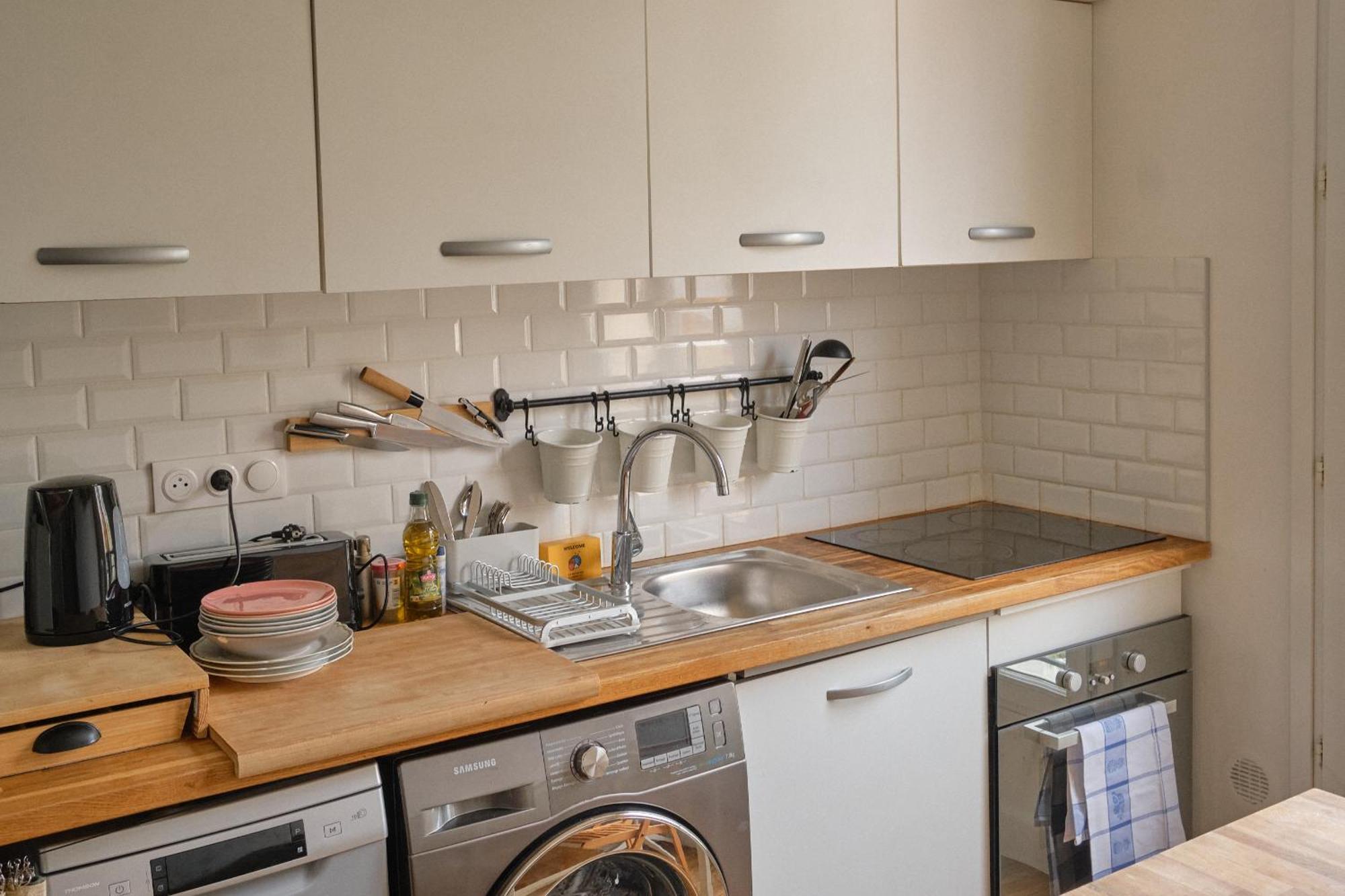 Calme 1br Montparnasse Apartment Paris